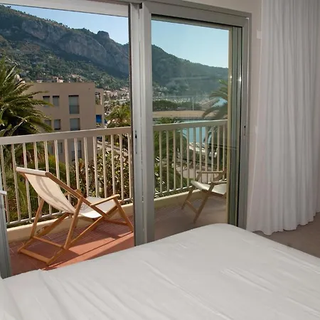 Palm Garavan Ξενοδοχείο 3*